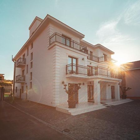 Vila Venus Sînmartin Zewnętrze zdjęcie